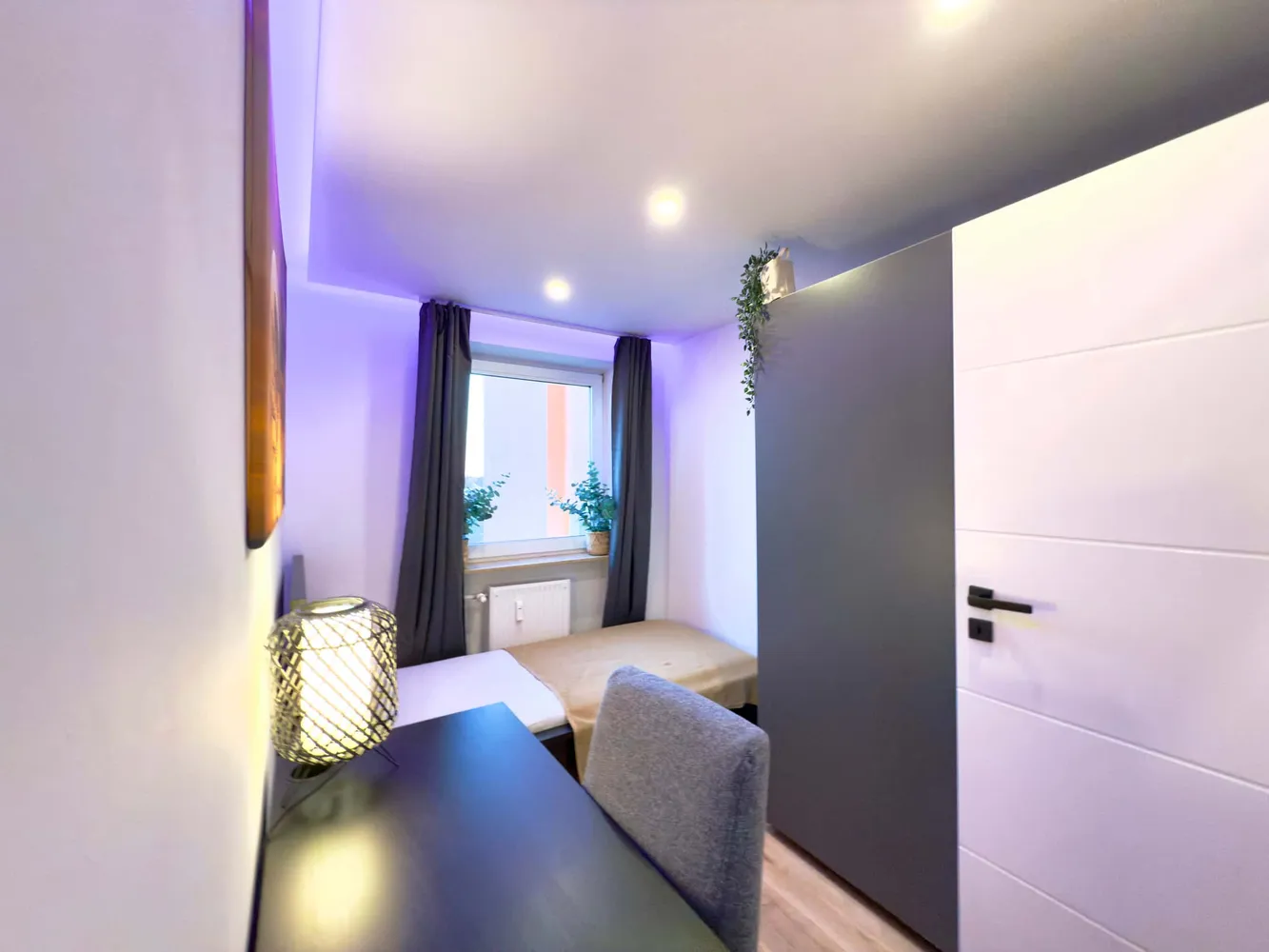 Shared room with 8 m² in Munich – Photo 1