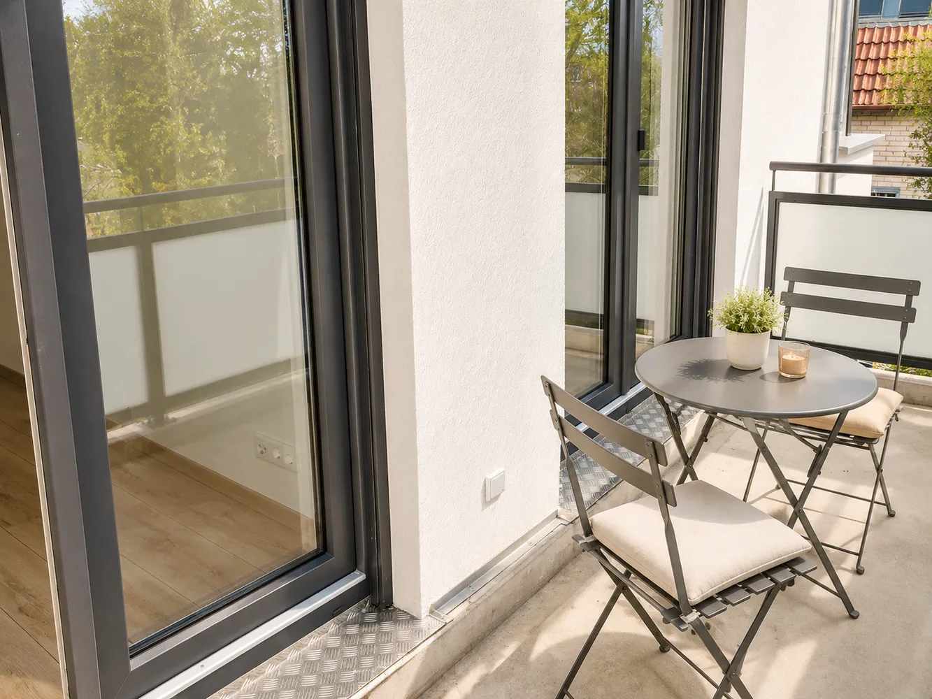 2 Zimmer Wohnung mit 75 m² in Hamburg – Bild 4