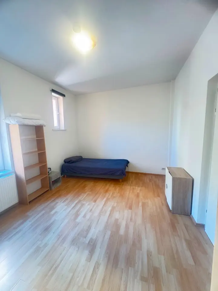 WG-Zimmer mit 17 m² in Halle (Saale) – Bild 1