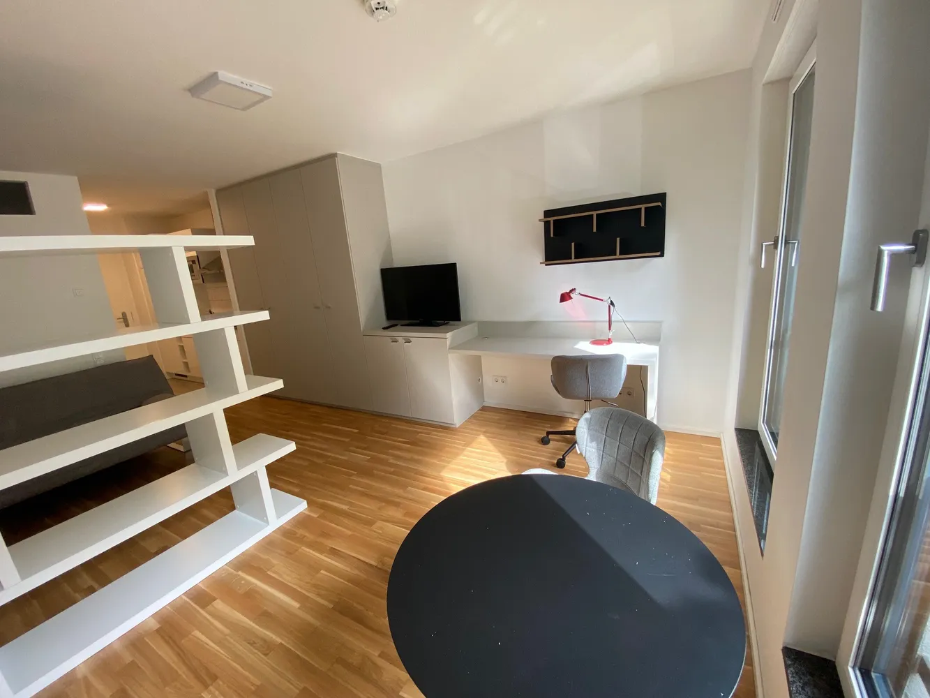1 room apartment with 28 m² in Berlin – Photo 11