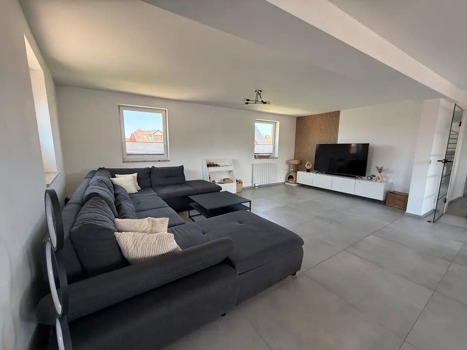 5 Zimmer Wohnung mit 170 m² in Wolfenbüttel – Bild 1