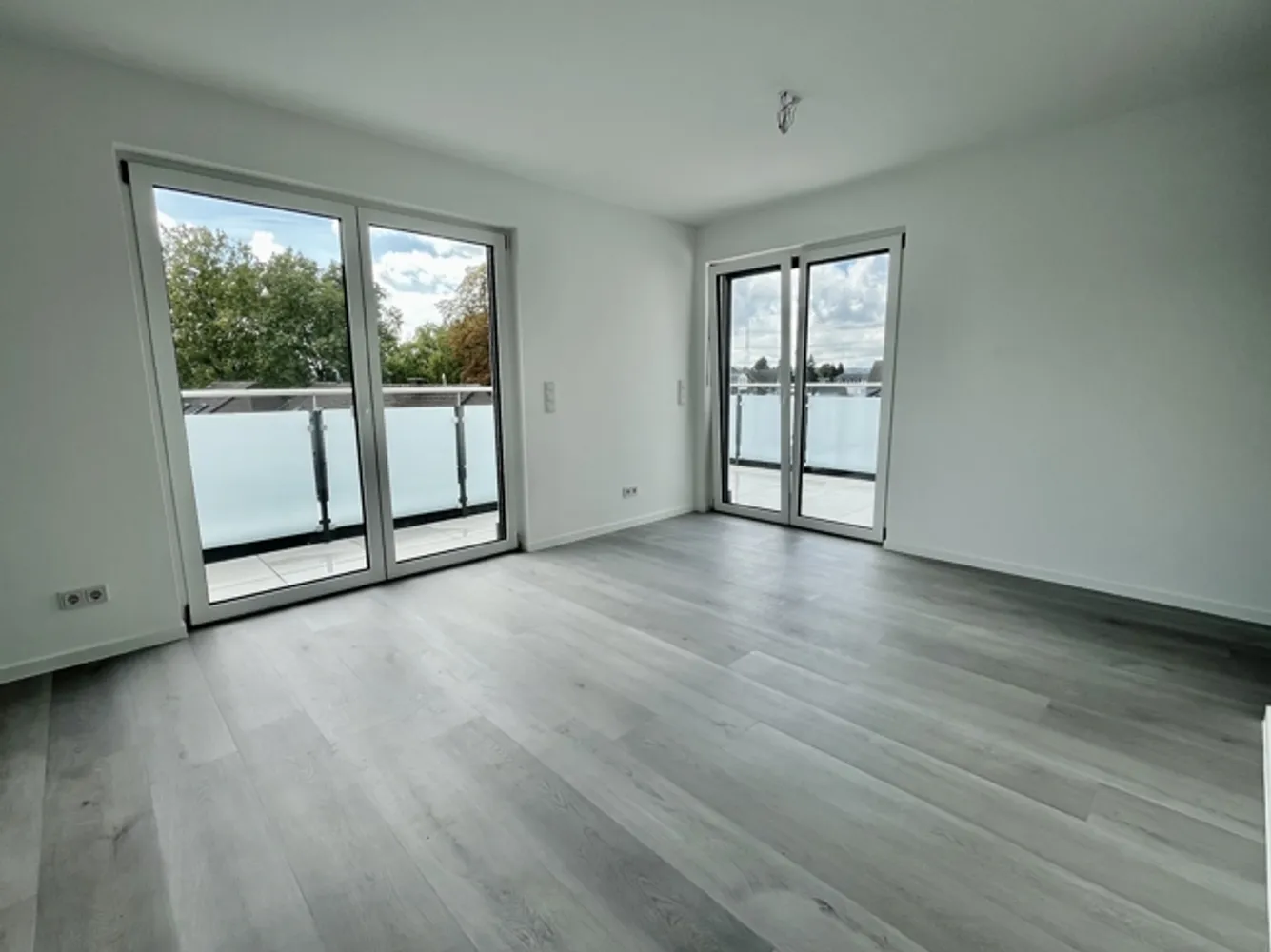 3 room apartment with 95 m² in Cologne – Photo 3