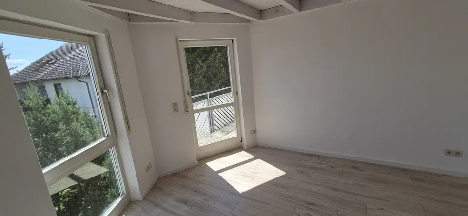 4 Zimmer Wohnung mit 85 m² in Rottenburg am Neckar – Bild 2