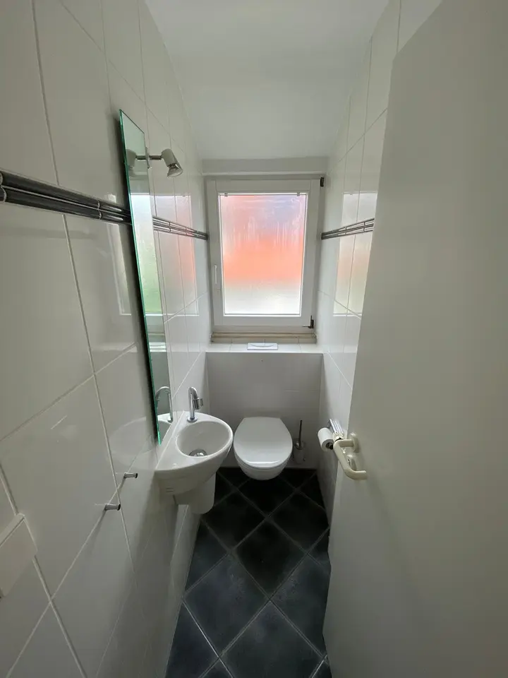 Shared room with 15 m² in Stuttgart – Photo 4