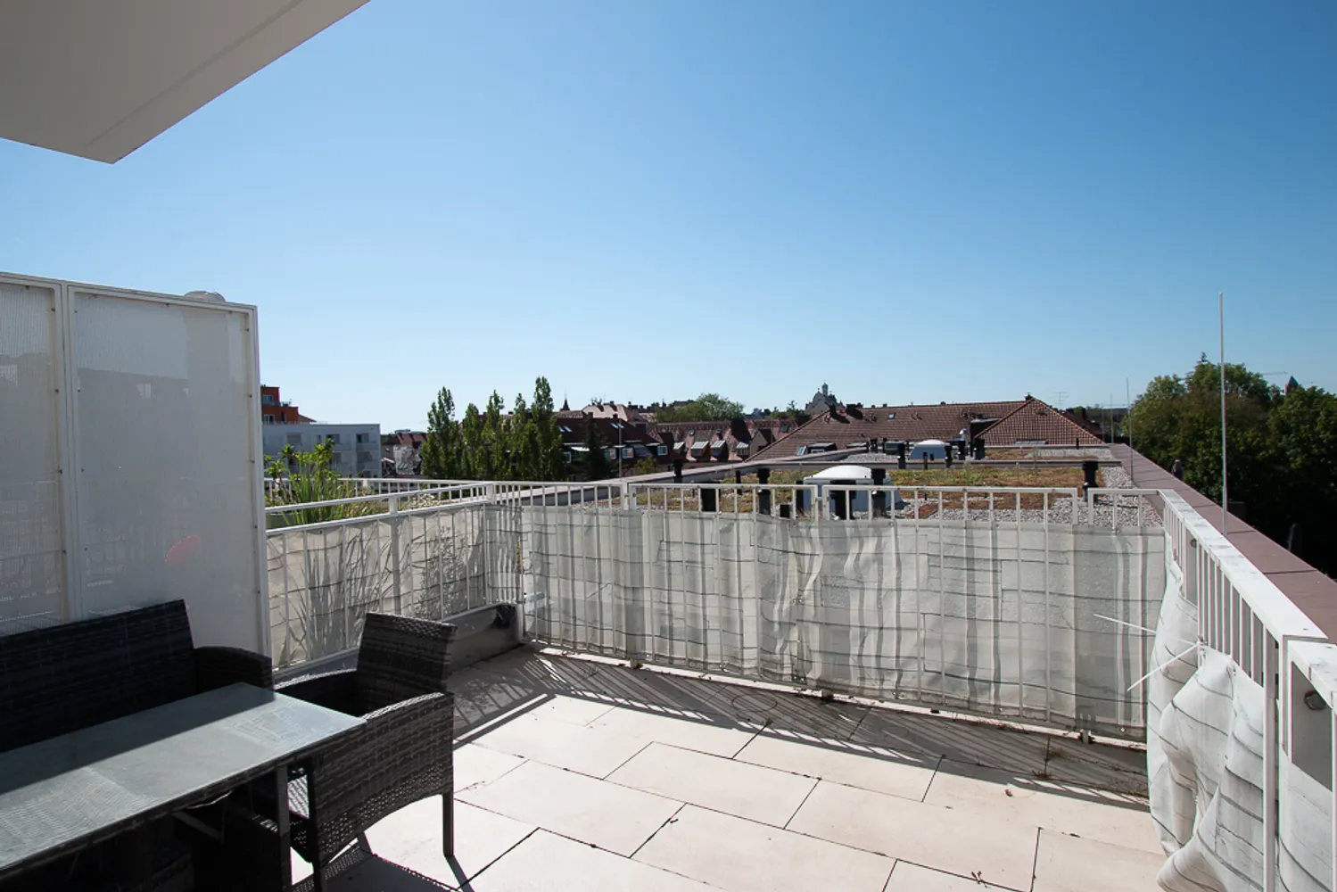 4 Zimmer Wohnung mit 106 m² in München – Bild 2