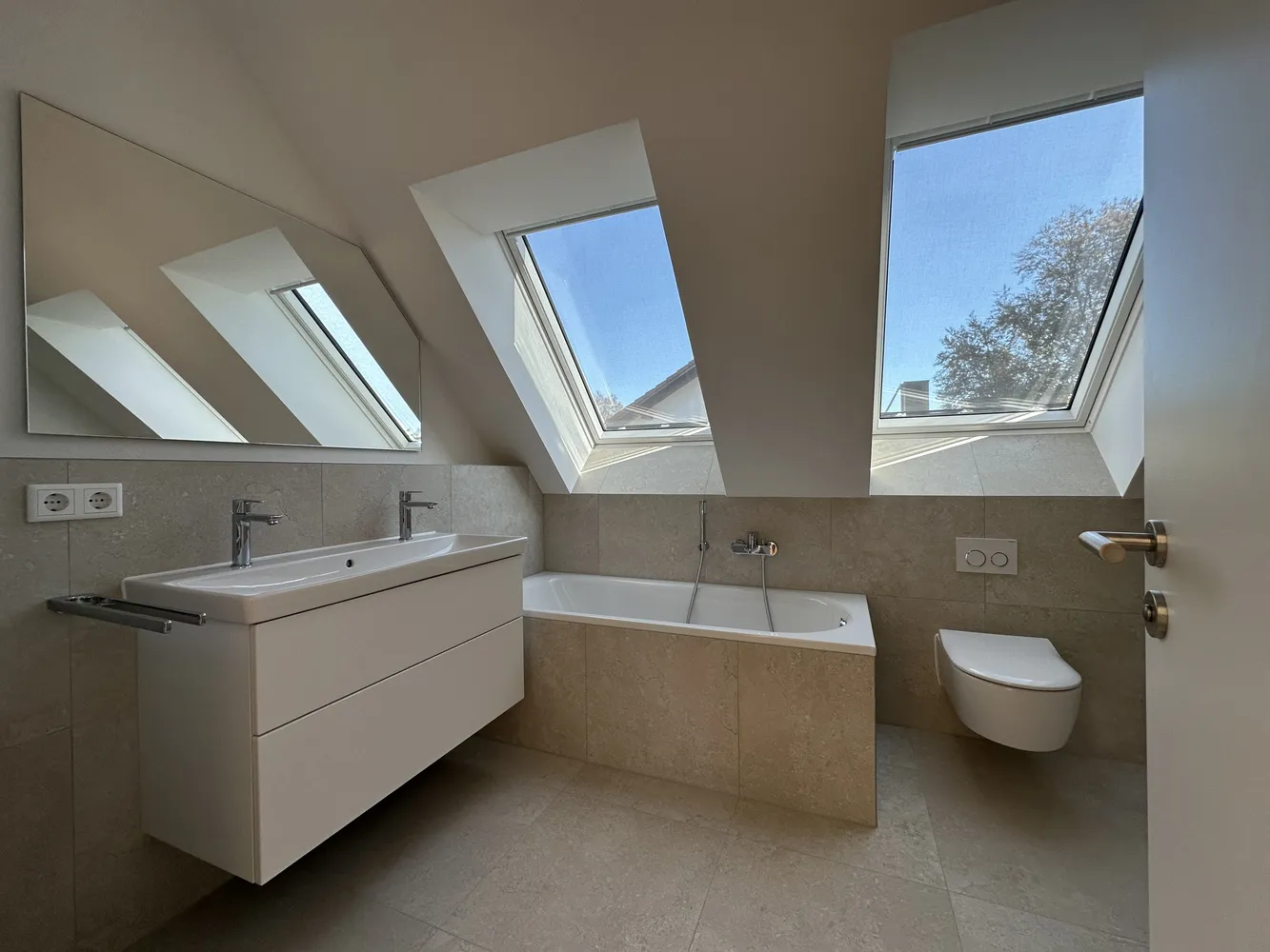 3 Zimmer Wohnung mit 70 m² in München – Bild 3