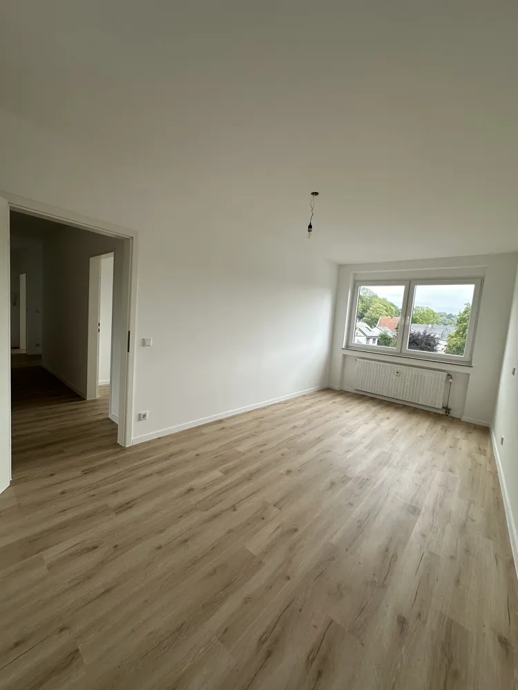 4 Zimmer Wohnung mit 97 m² in Bergisch Gladbach – Bild 9