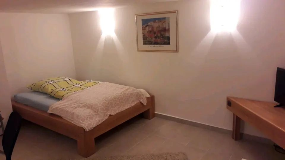 WG-Zimmer mit 100 m² in Ingolstadt – Bild 2