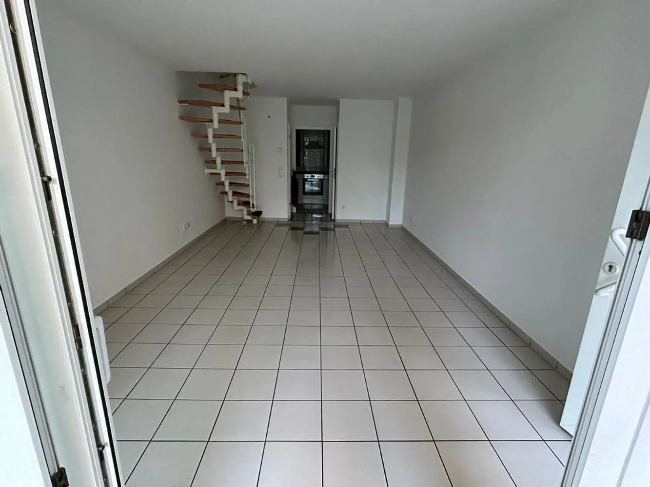 3 room apartment with 90 m² in Mülheim an der Ruhr – Photo 1