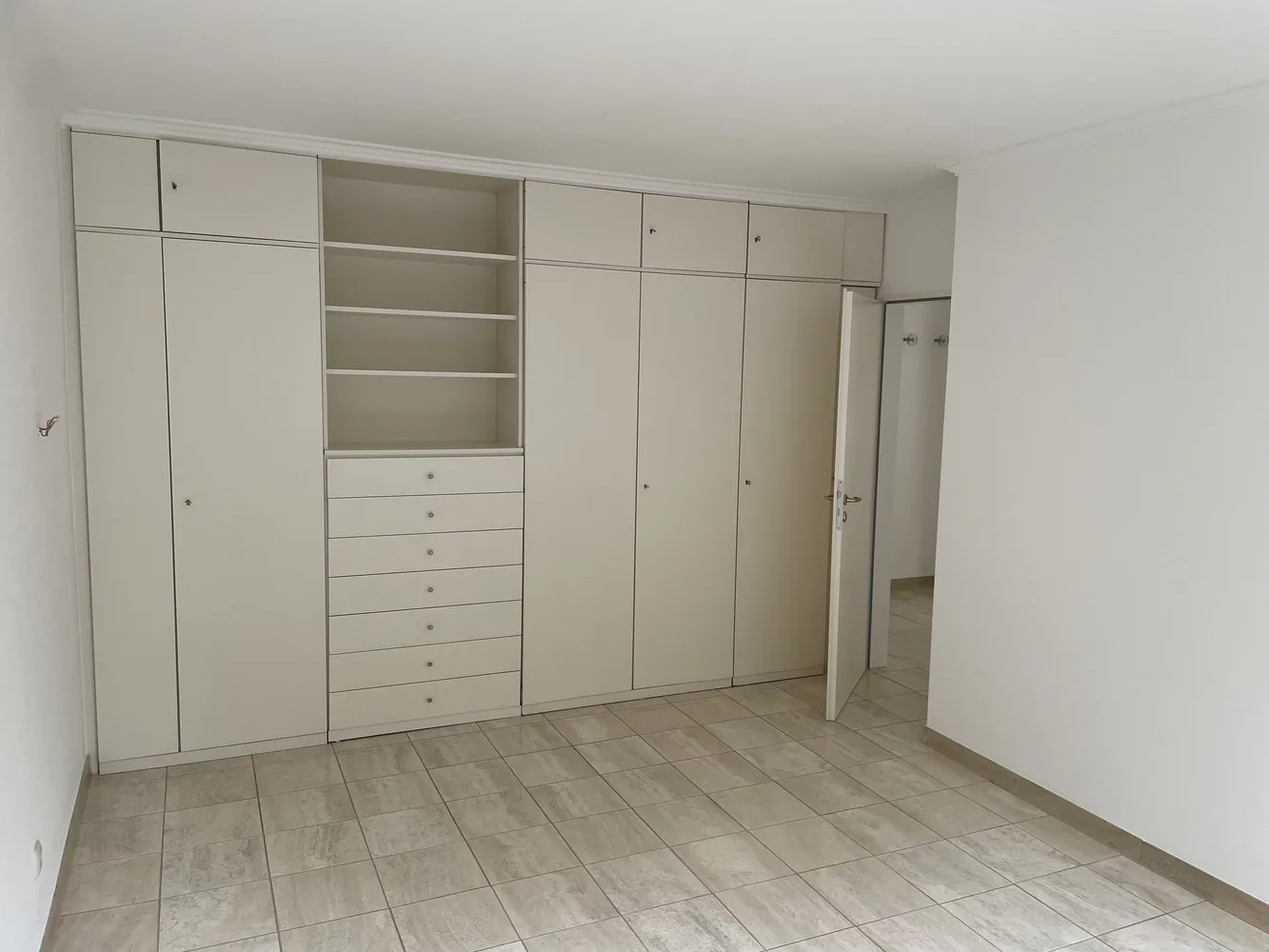 2 room apartment with 67 m² in Cologne – Photo 8