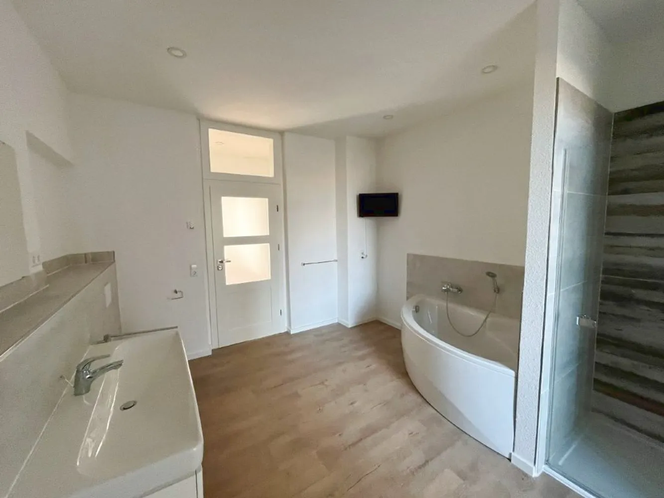 2 Zimmer Wohnung mit 82 m² in Löbau – Bild 8