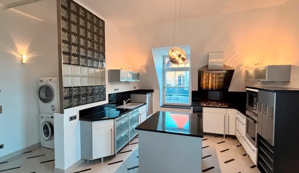 4 Zimmer Wohnung mit 204 m² in Leipzig – Bild 6