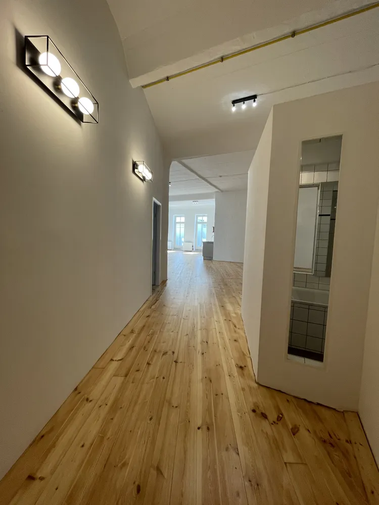 2 Zimmer Wohnung mit 141 m² in Hamburg – Bild 11