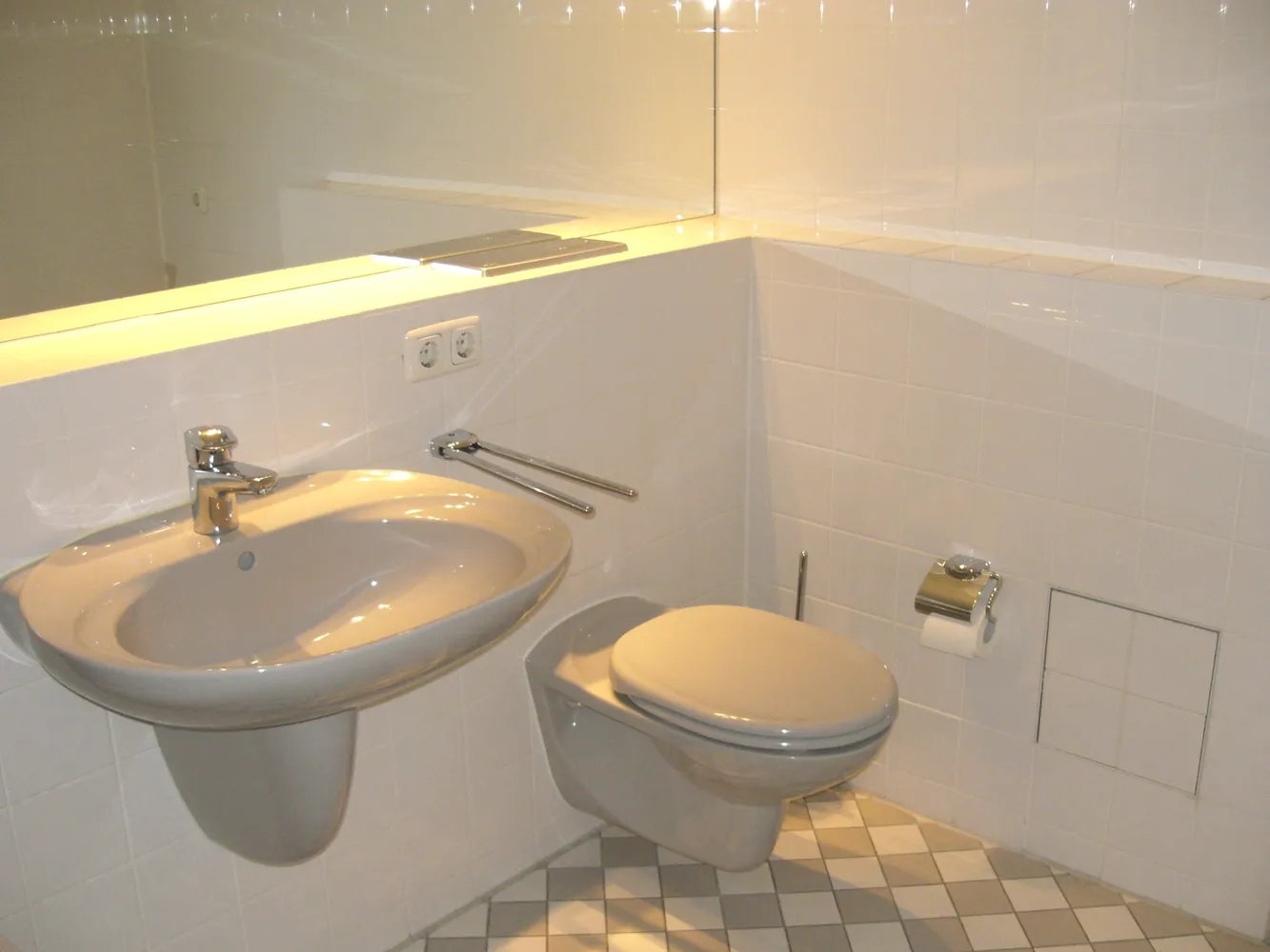 2 Zimmer Wohnung mit 65 m² in Berlin – Bild 3