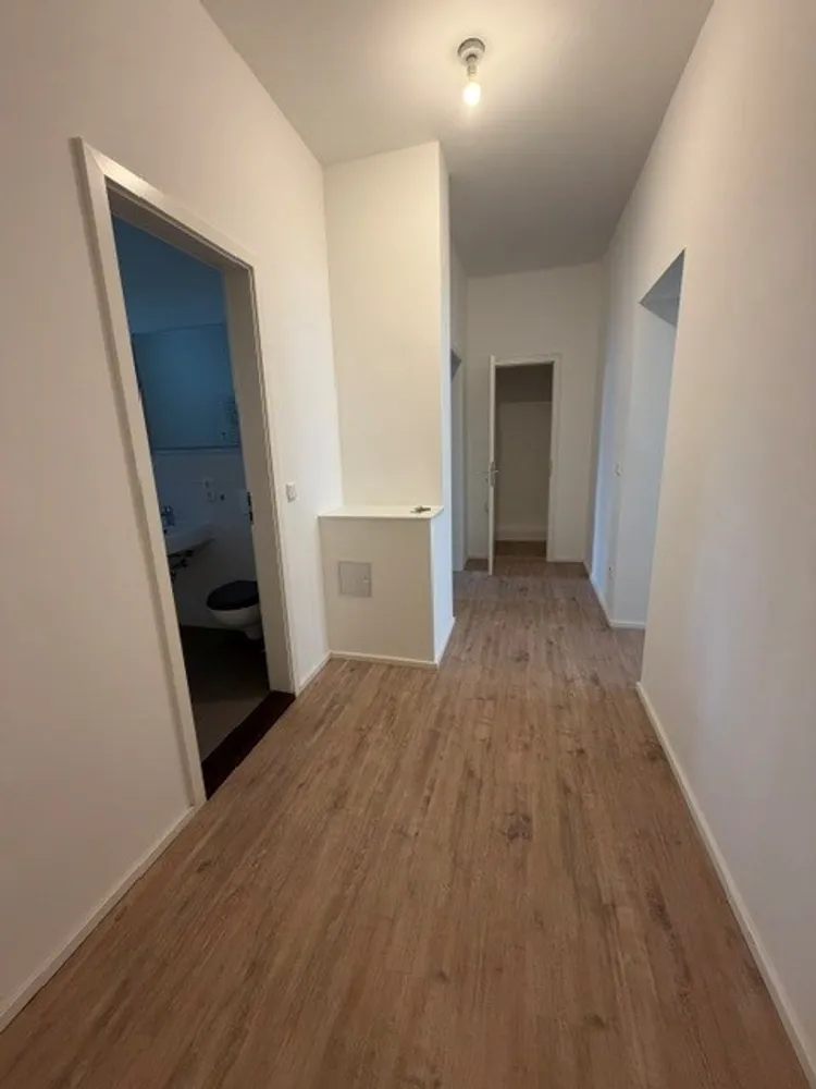 2 Zimmer Wohnung mit 56 m² in Halle (Saale) – Bild 6