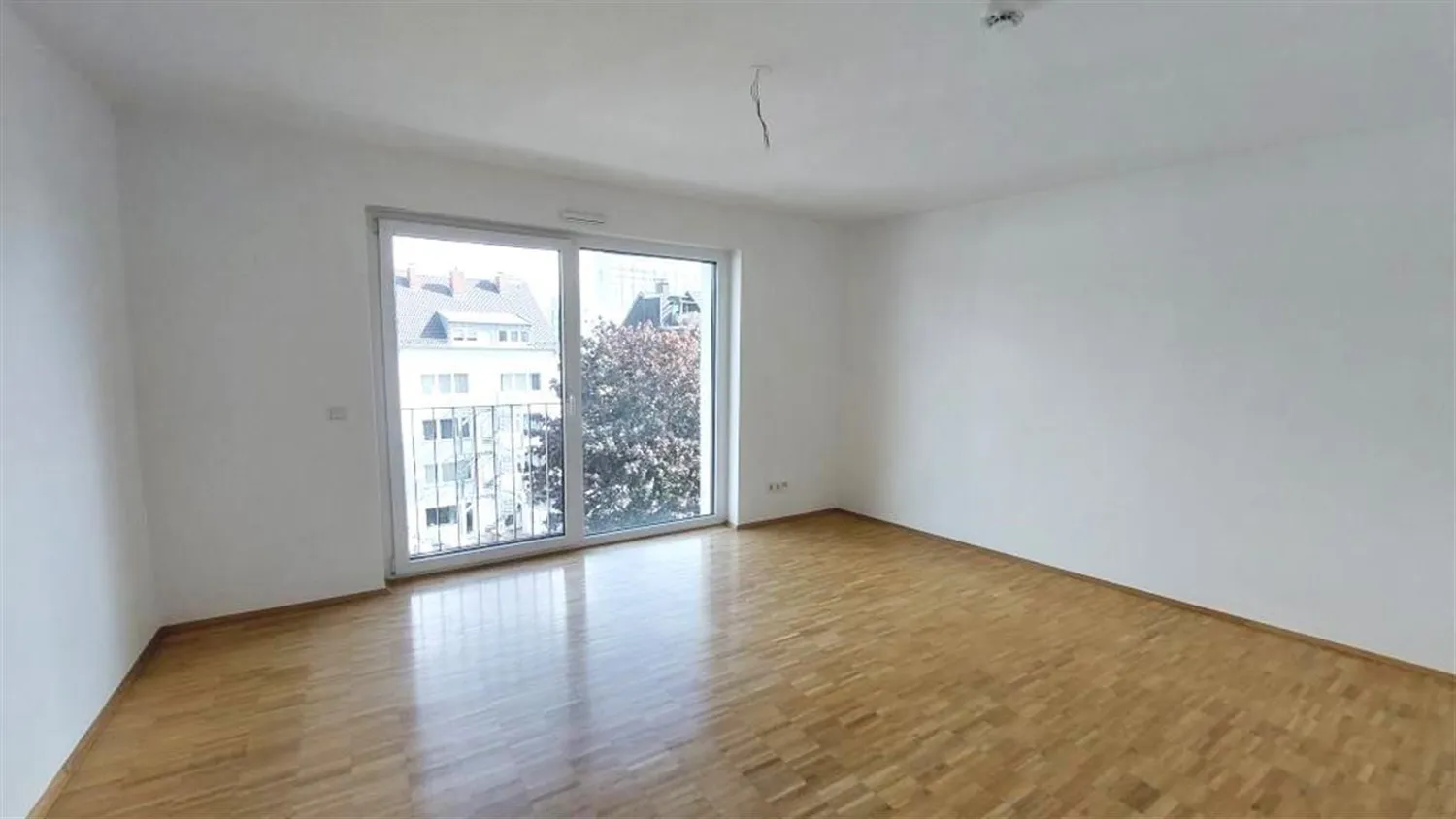 4 Zimmer Wohnung mit 134 m² in Mönchengladbach – Bild 3