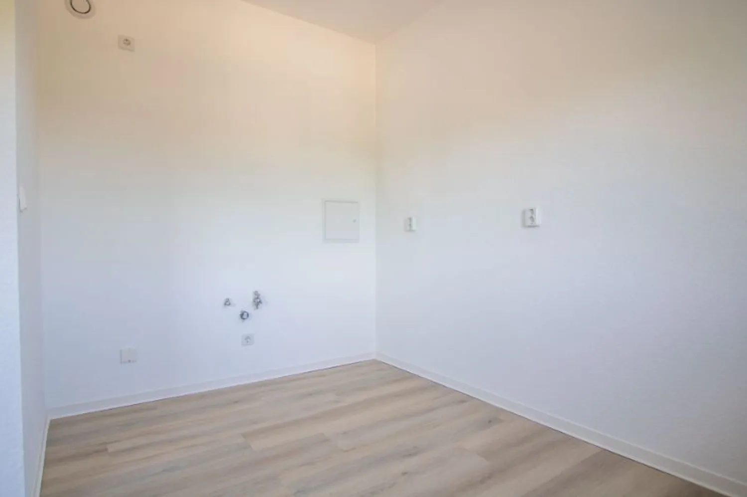 1 Zimmer Wohnung mit 29 m² in Halle (Saale) – Bild 3