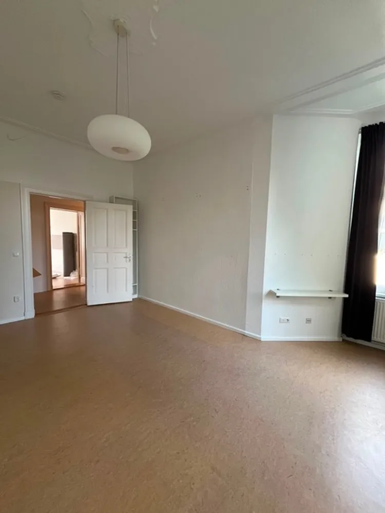 2 Zimmer Wohnung mit 77 m² in Berlin – Bild 3
