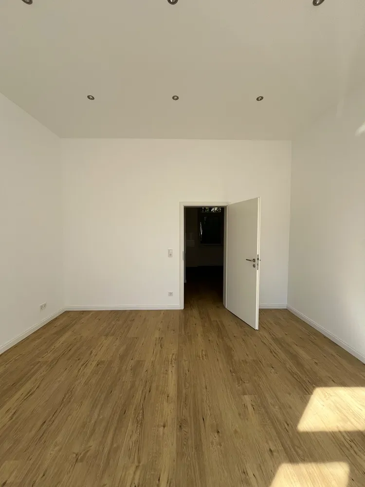 1 room apartment with 33 m² in Wuppertal – Photo 4