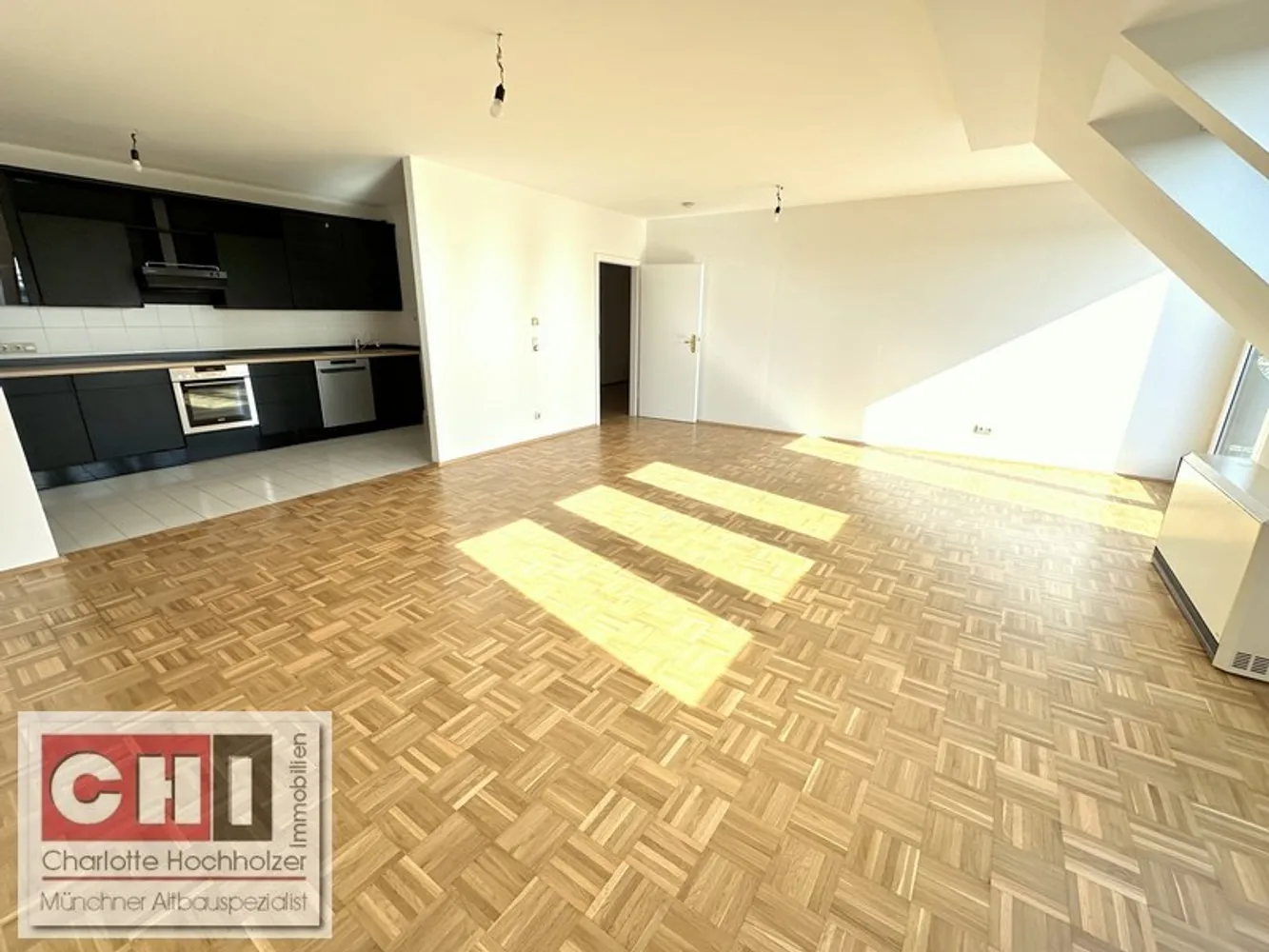 3 Zimmer Wohnung mit 125 m² in München – Bild 1