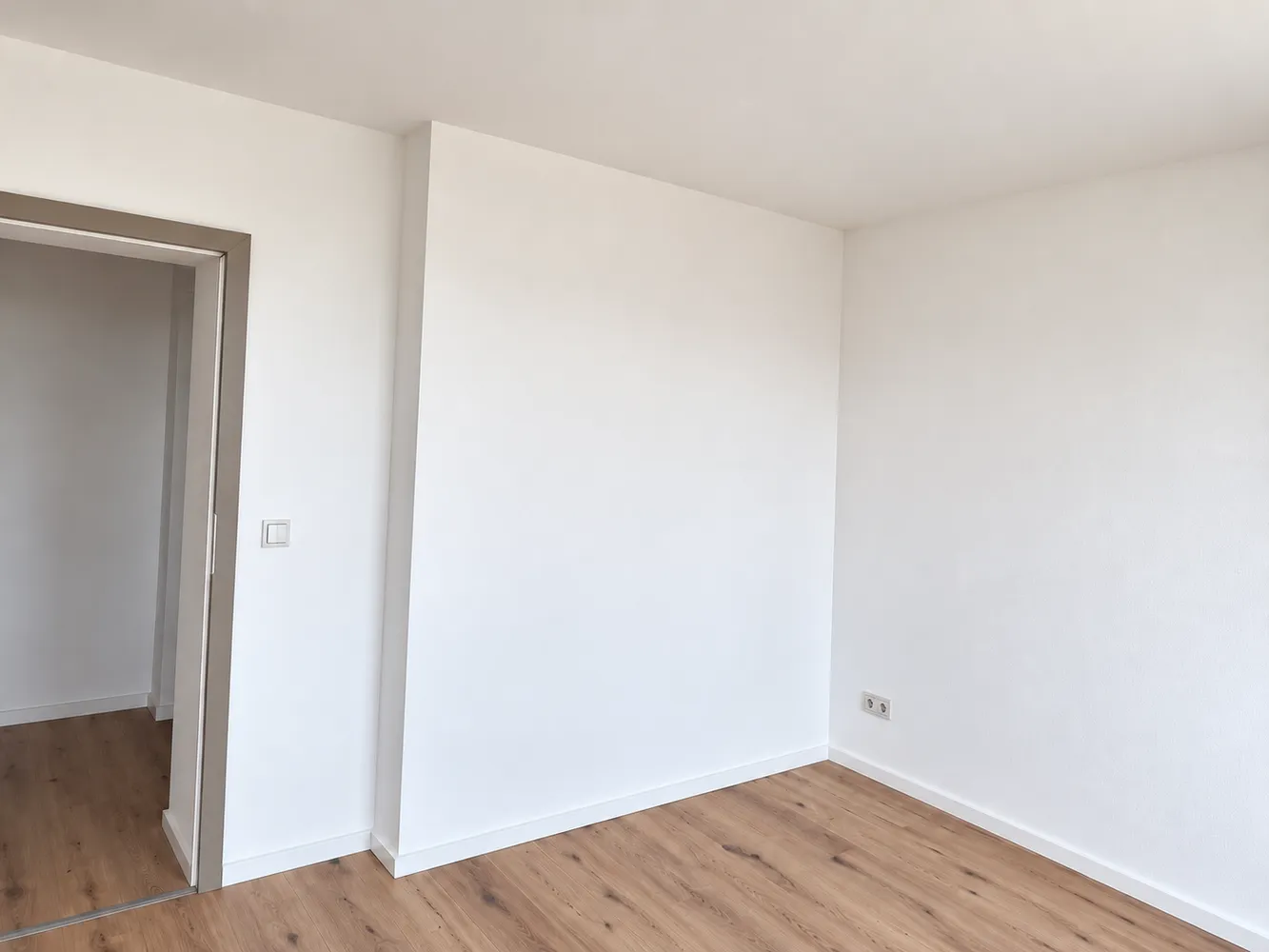 4 room apartment with 102 m² in Bitterfeld-Wolfen – Photo 4