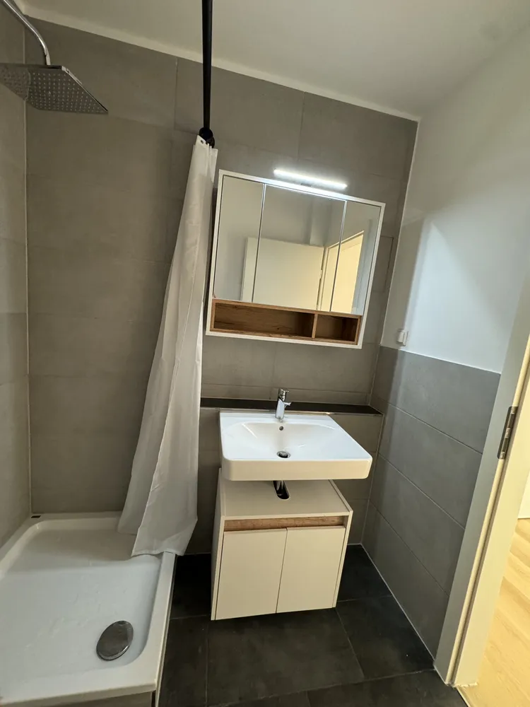 1 Zimmer Wohnung mit 30 m² in Düsseldorf – Bild 12
