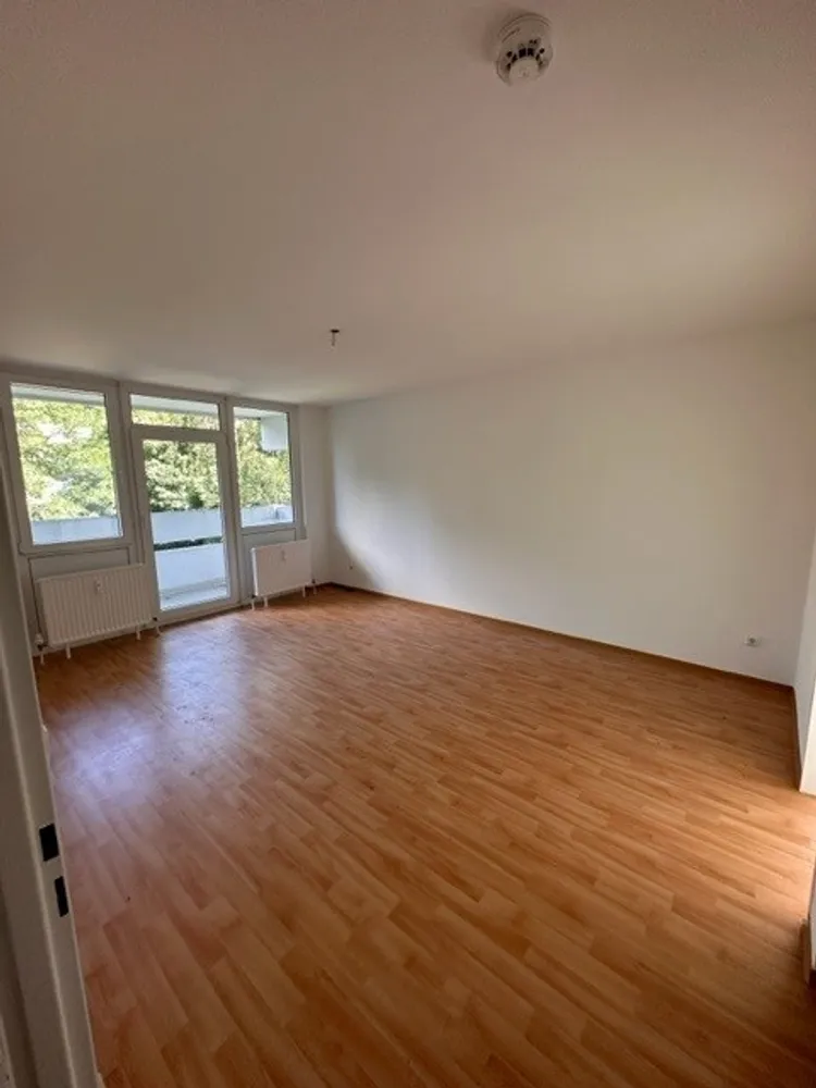 2 Zimmer Wohnung mit 64 m² in Frankfurt am Main – Bild 1