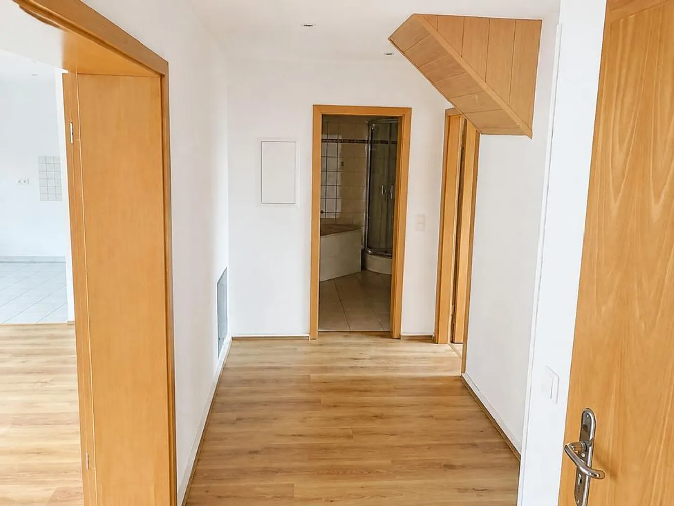 3 Zimmer Wohnung mit 105 m² in Hannover – Bild 6