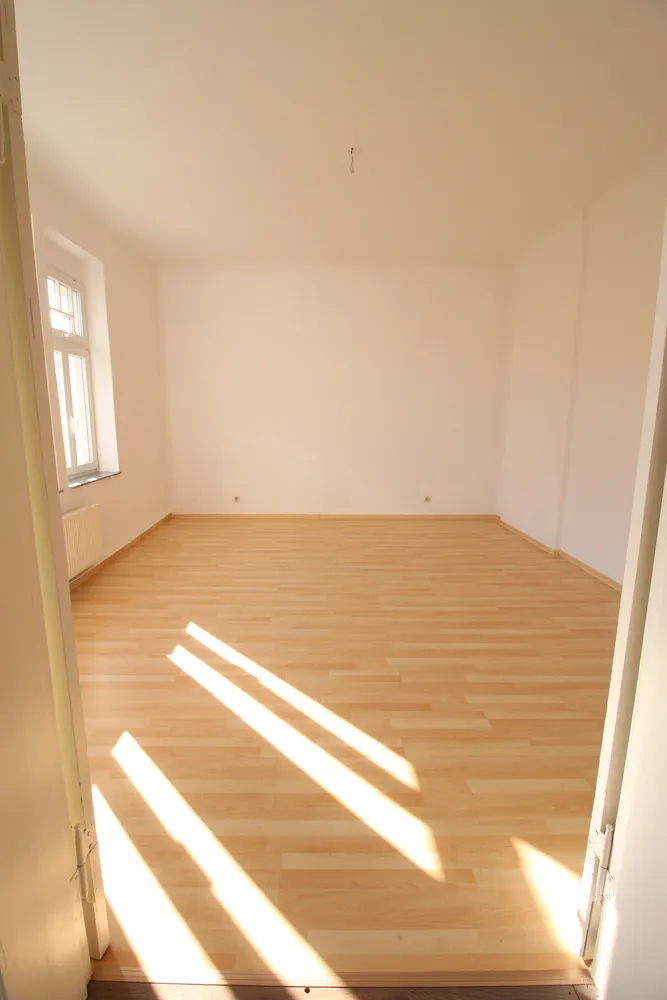 2 Zimmer Wohnung mit 104 m² in Halle (Saale) – Bild 2