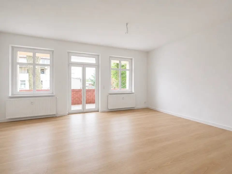 4 Zimmer Wohnung mit 125 m² in Luckenwalde – Bild 1