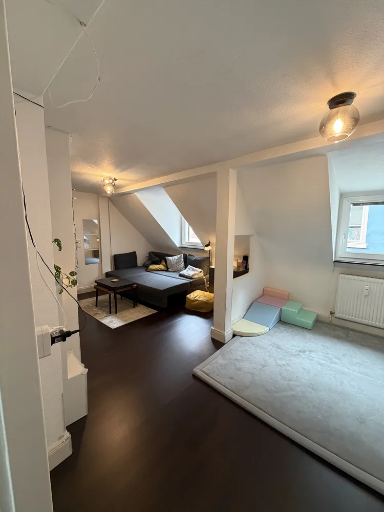 2 Zimmer Wohnung mit 60 m² in Frankfurt am Main – Bild 1