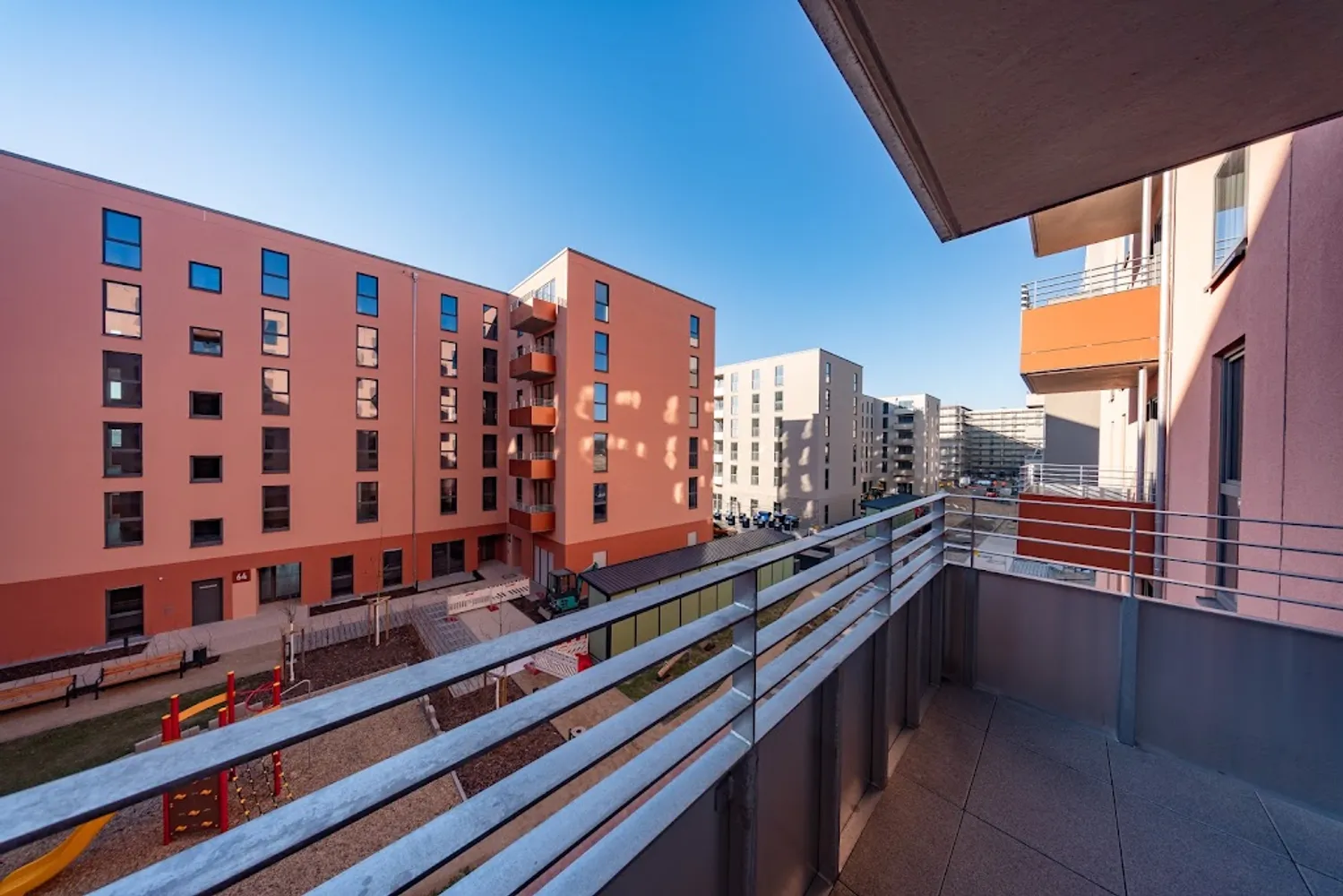 2 Zimmer Wohnung mit 55 m² in Berlin – Bild 6