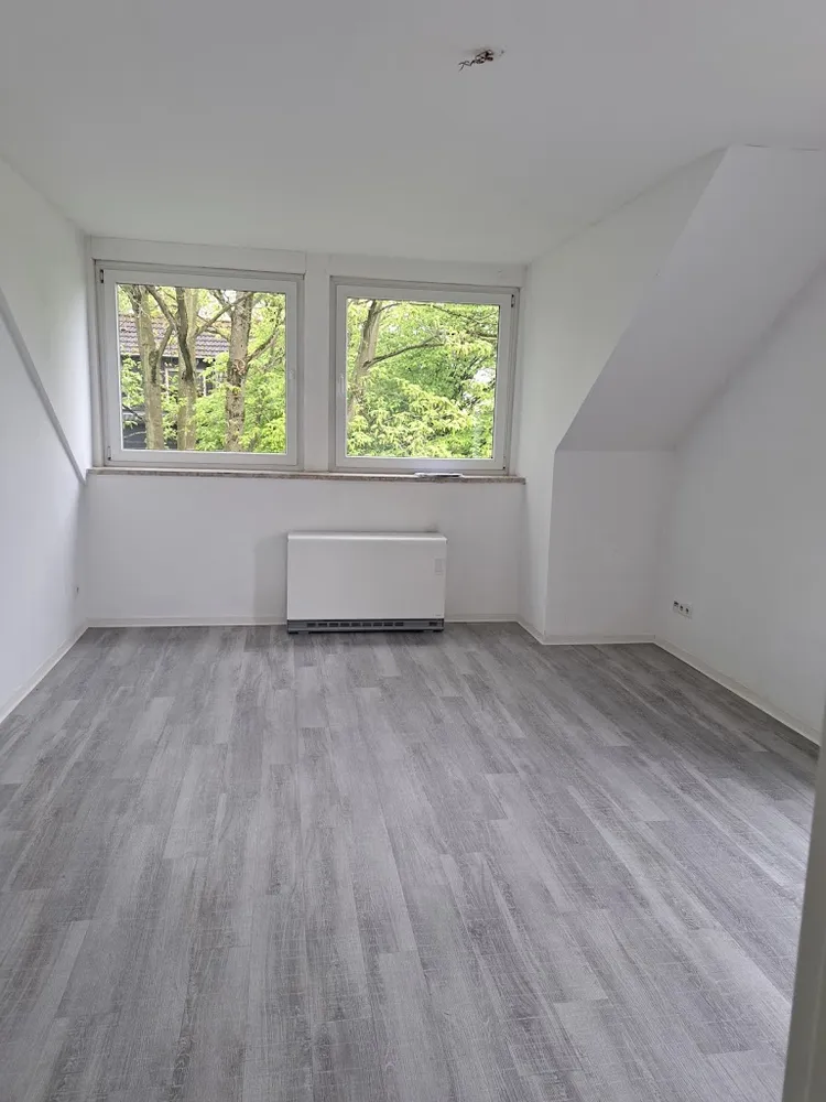 4 Zimmer Wohnung mit 82 m² in Essen – Bild 3
