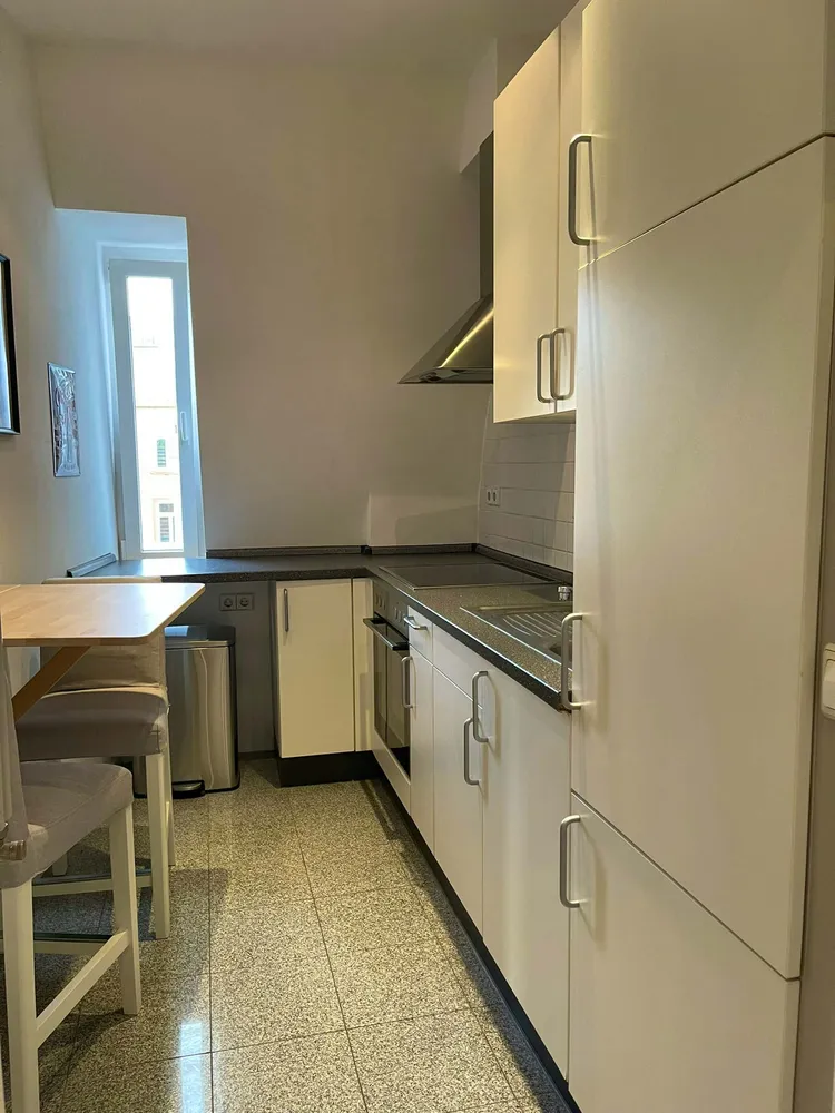 WG-Zimmer mit 20 m² in Frankfurt am Main – Bild 2