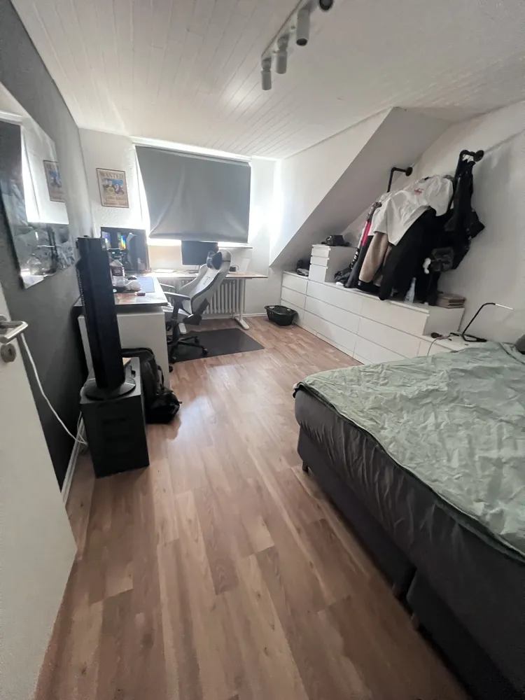 2 Zimmer Wohnung mit 65 m² in Hürth – Bild 1