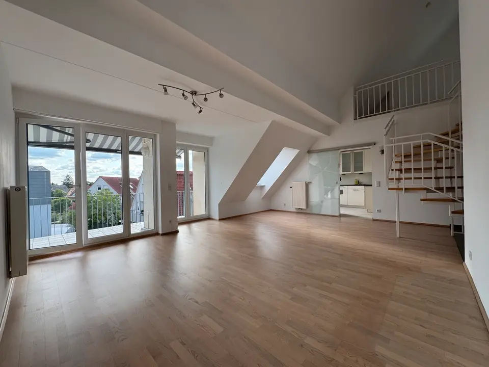 4 Zimmer Wohnung mit 99 m² in Nürnberg – Bild 1