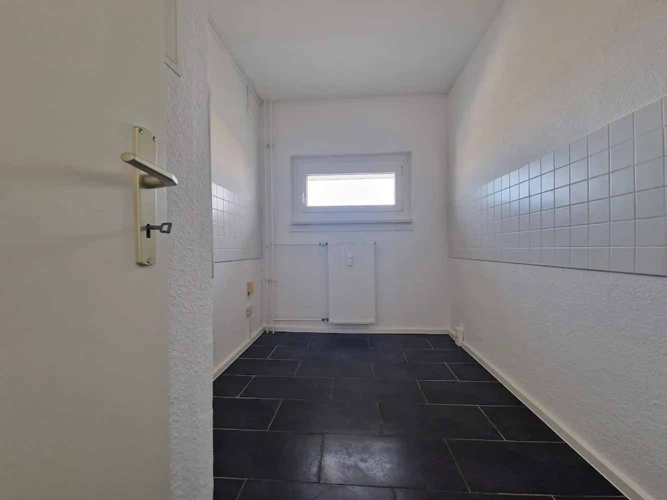 3 Zimmer Wohnung mit 66 m² in Halle (Saale) – Bild 2