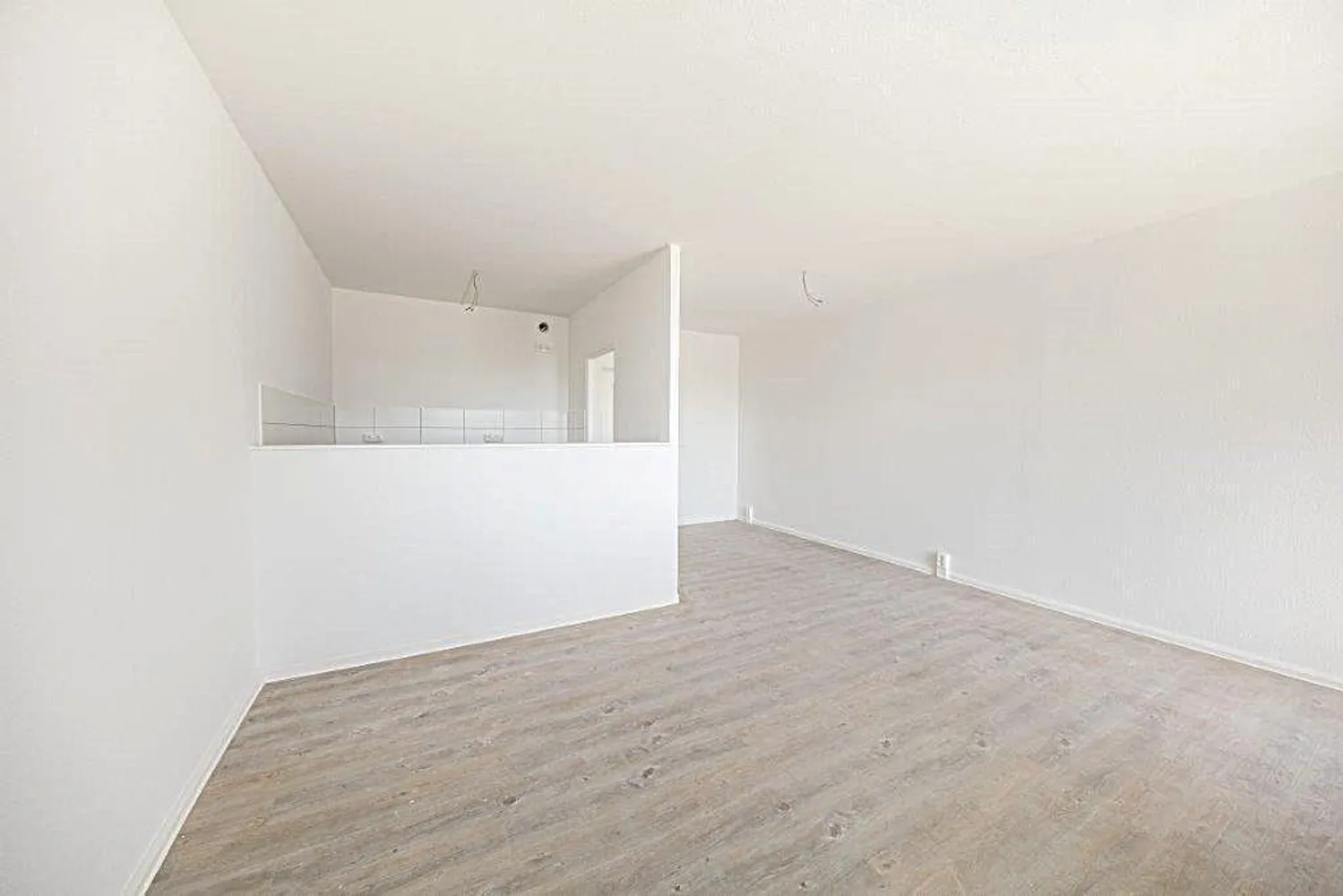 4 Zimmer Wohnung mit 80 m² in Dresden – Bild 3
