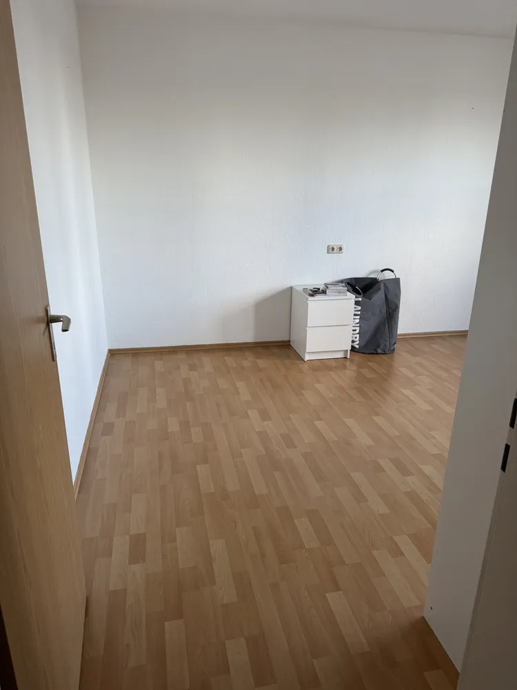 2 Zimmer Wohnung mit 75 m² in Berlin – Bild 4