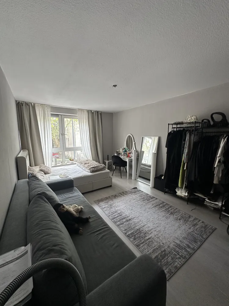 2 Zimmer Wohnung mit 58 m² in Köln – Bild 8