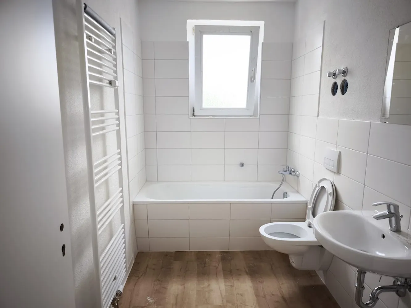 3 Zimmer Wohnung mit 59 m² in Merseburg – Bild 2
