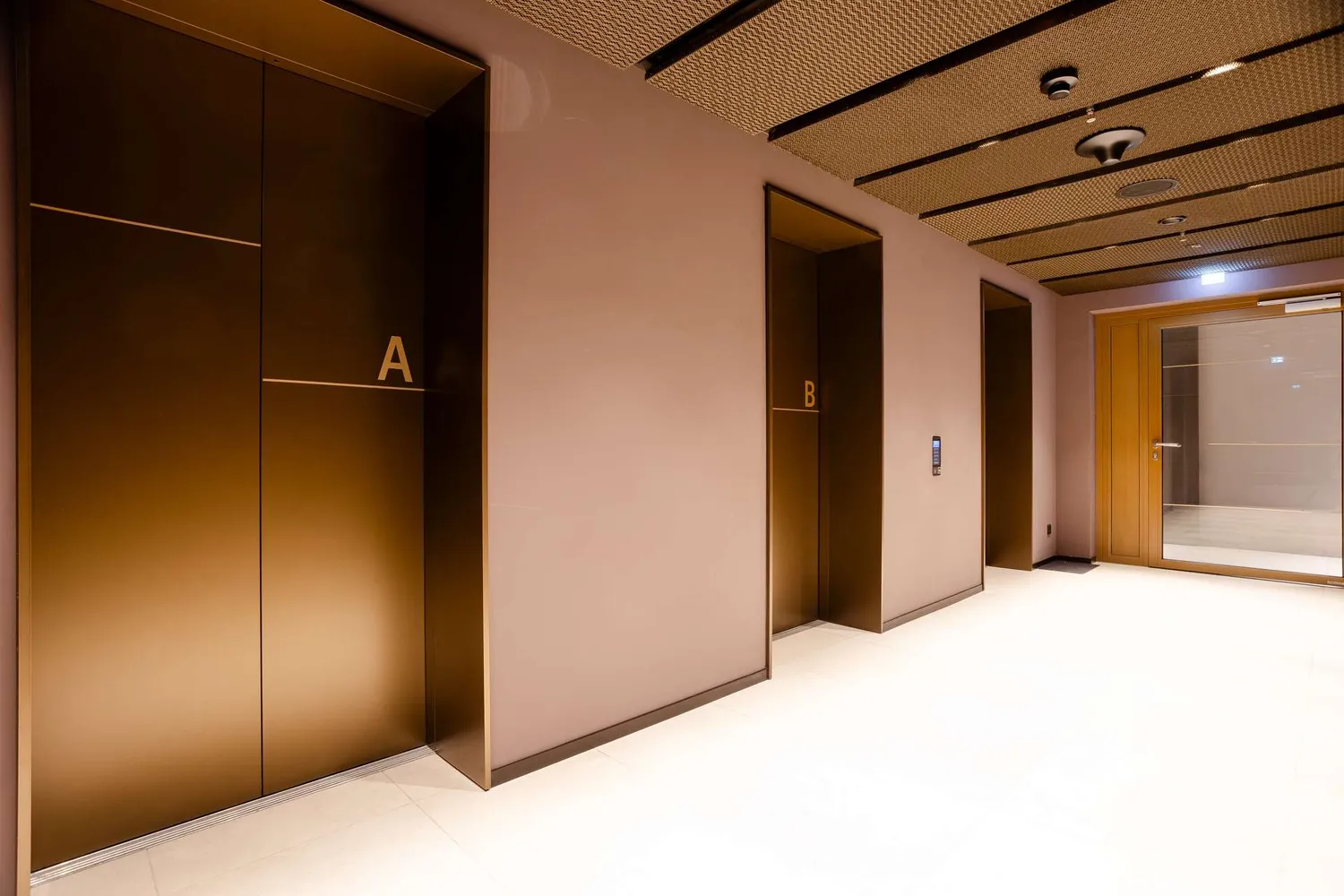 2 Zimmer Wohnung mit 103 m² in Frankfurt am Main – Bild 7