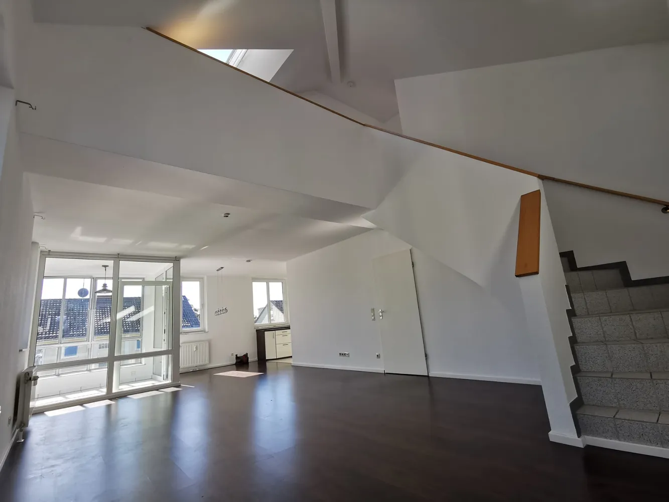 4 Zimmer Wohnung mit 118 m² in Köln – Bild 4