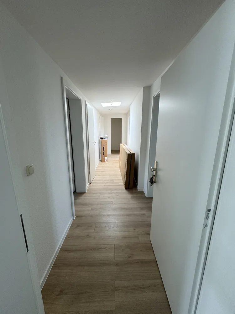 3 Zimmer Wohnung mit 95 m² in Magdeburg – Bild 2