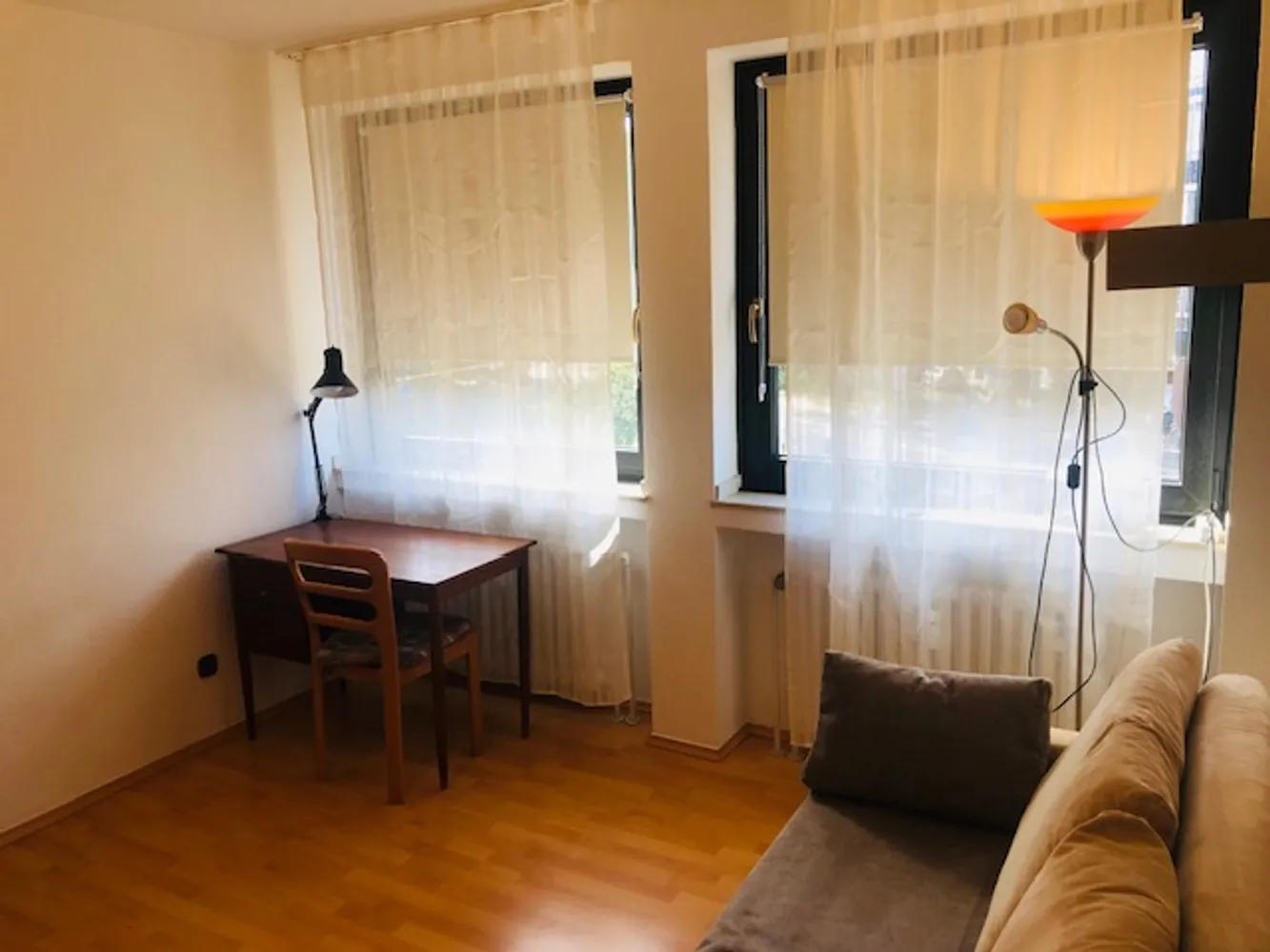 2 Zimmer Wohnung mit 30 m² in Köln – Bild 3