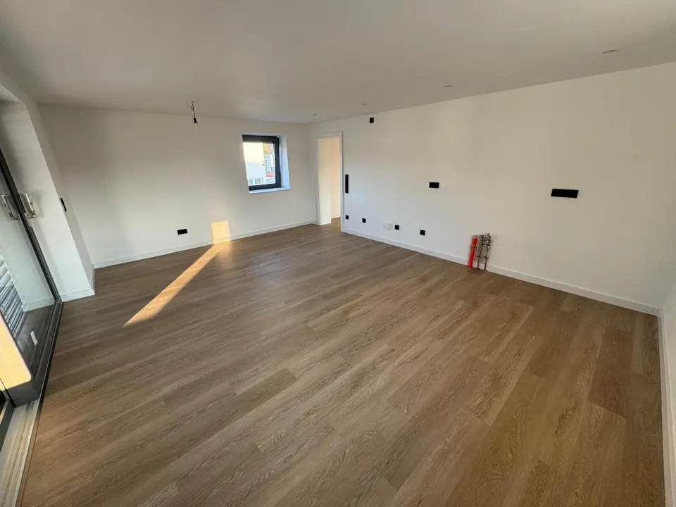 3 Zimmer Wohnung mit 130 m² in Landshut – Bild 2
