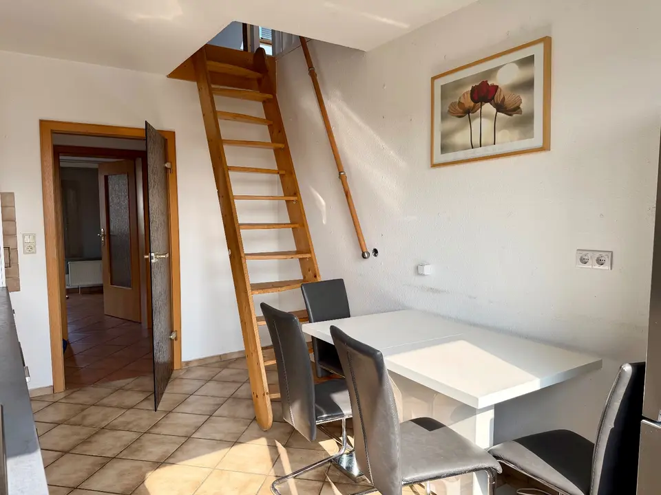4 Zimmer Wohnung mit 100 m² in Kassel – Bild 5
