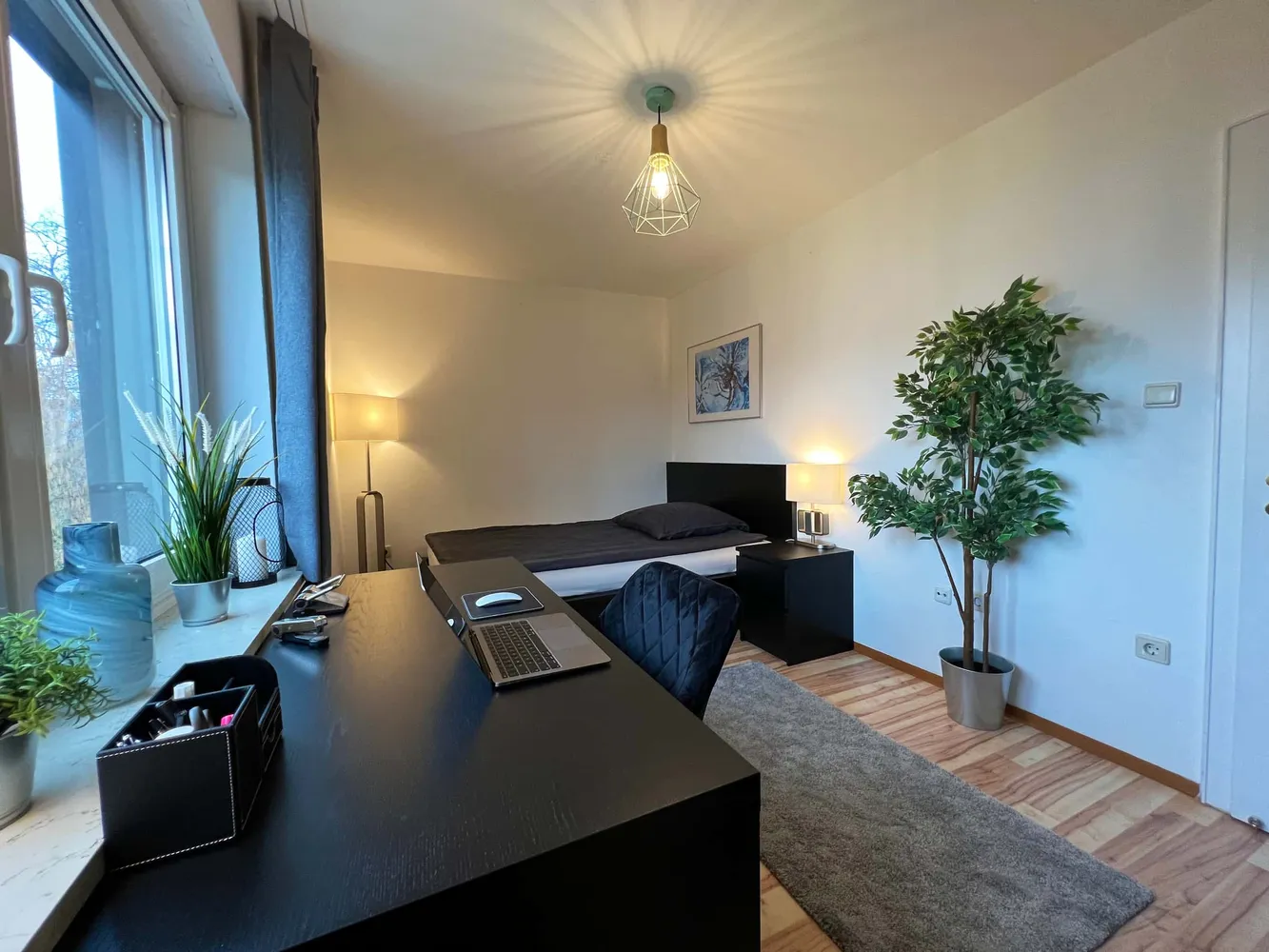 Shared room with 13 m² in Munich – Photo 3