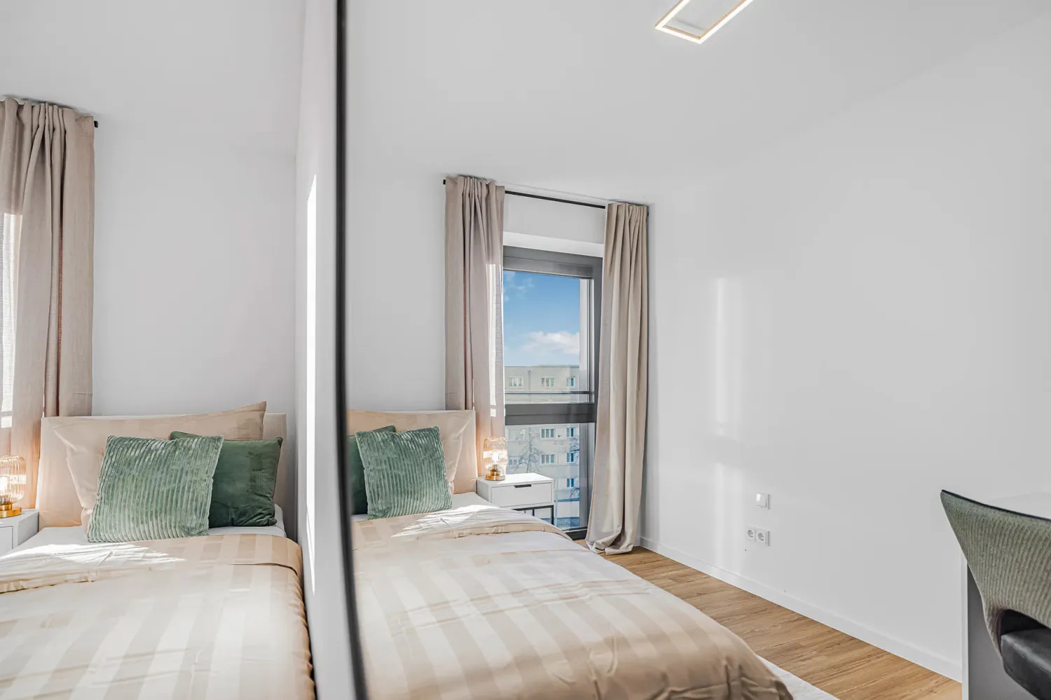 Shared room with 12 m² in Munich – Photo 3