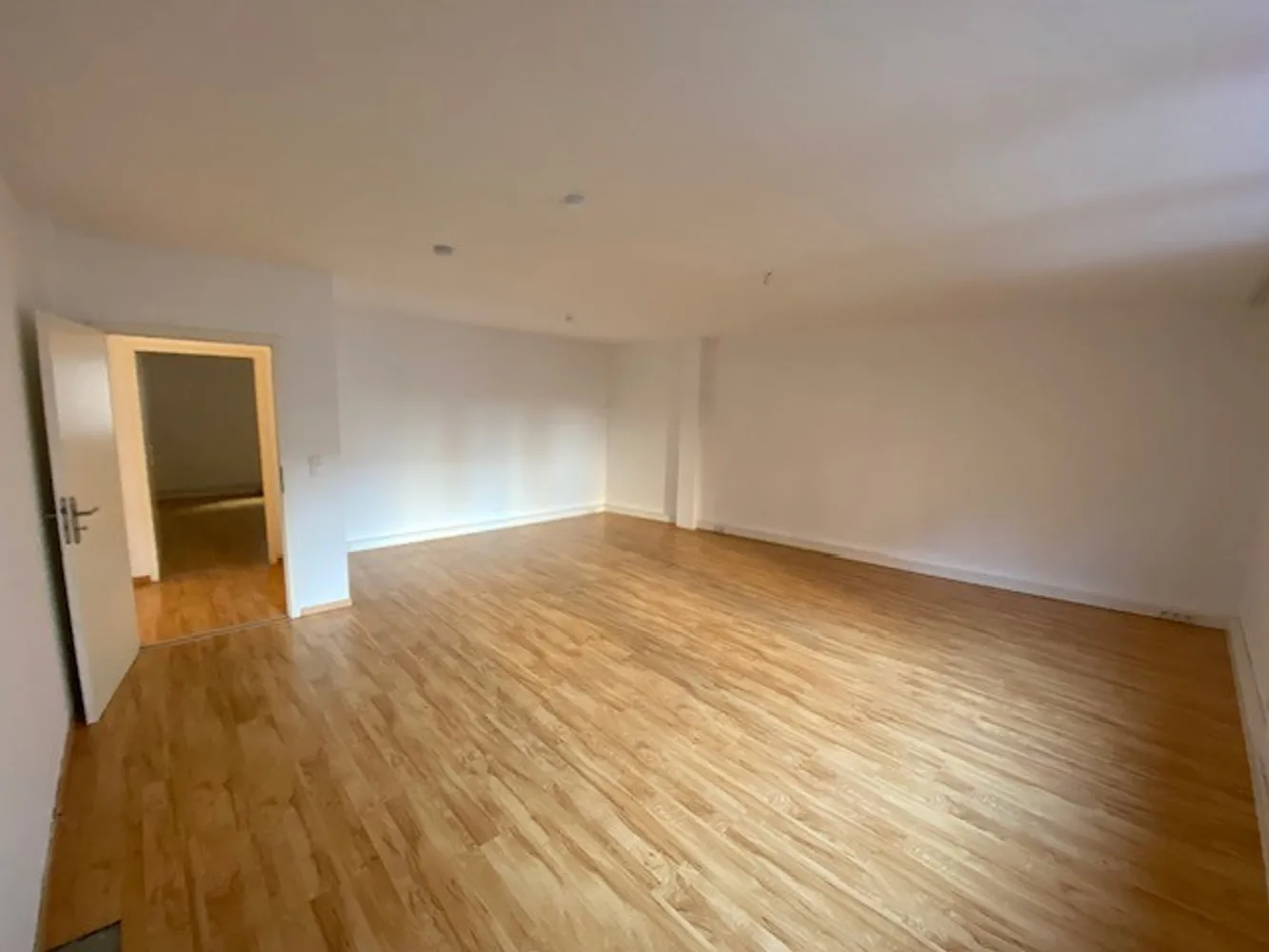 3 Zimmer Wohnung mit 137 m² in Hannover – Bild 4